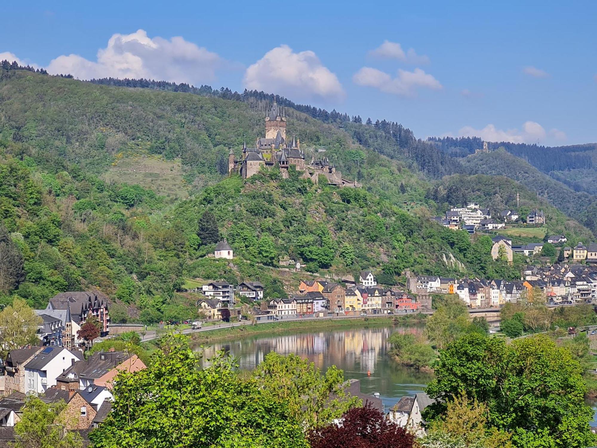 Ferienhaus Am Reilsbach Cochem Esterno foto
